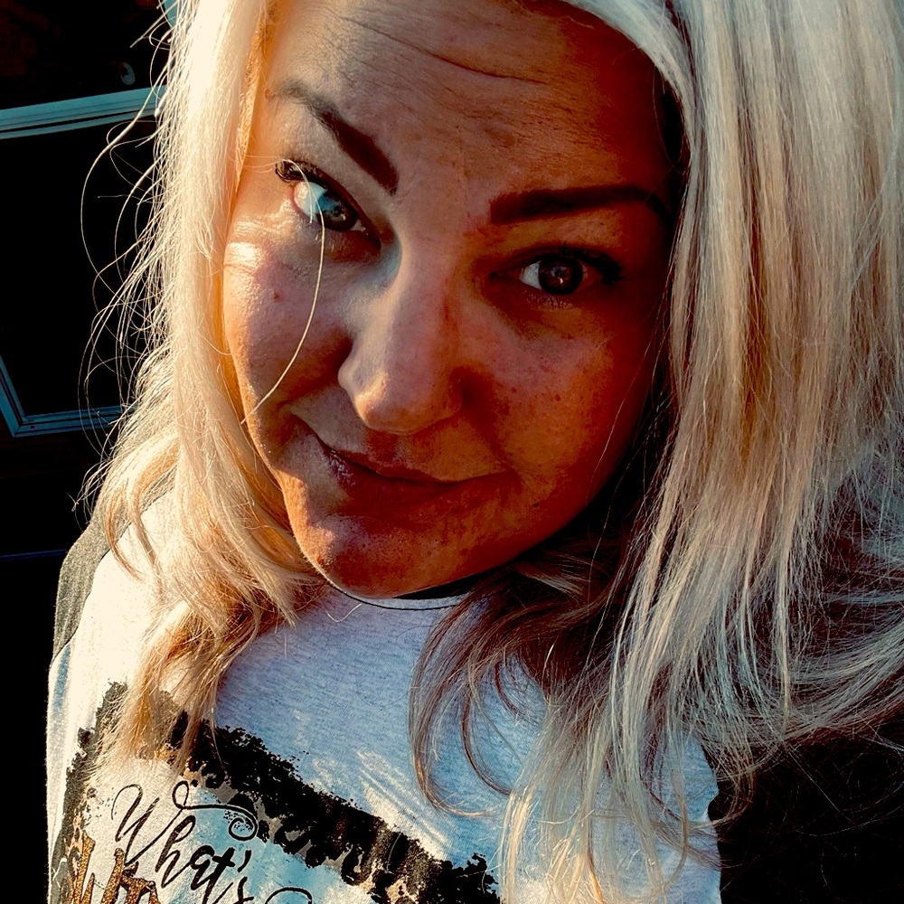 Meet your Posher, Ashley
